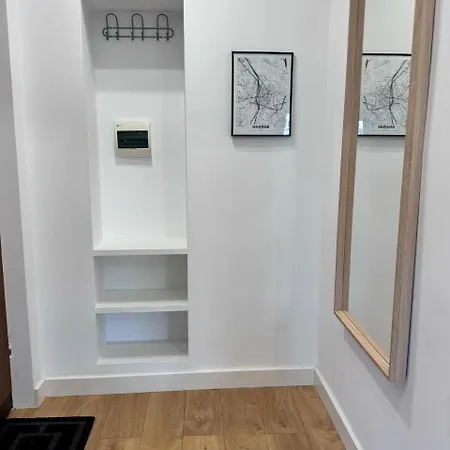 Glam 2-room Apartment, W-fi, Old Town - By Hik Appartement Warschau
