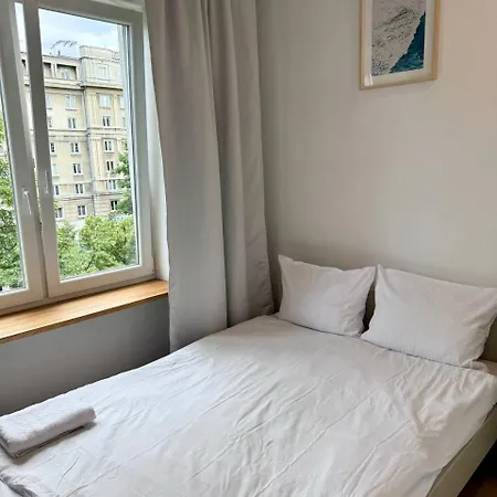 Glam 2-room Apartment, W-fi, Old Town - By Hik Appartement Warschau